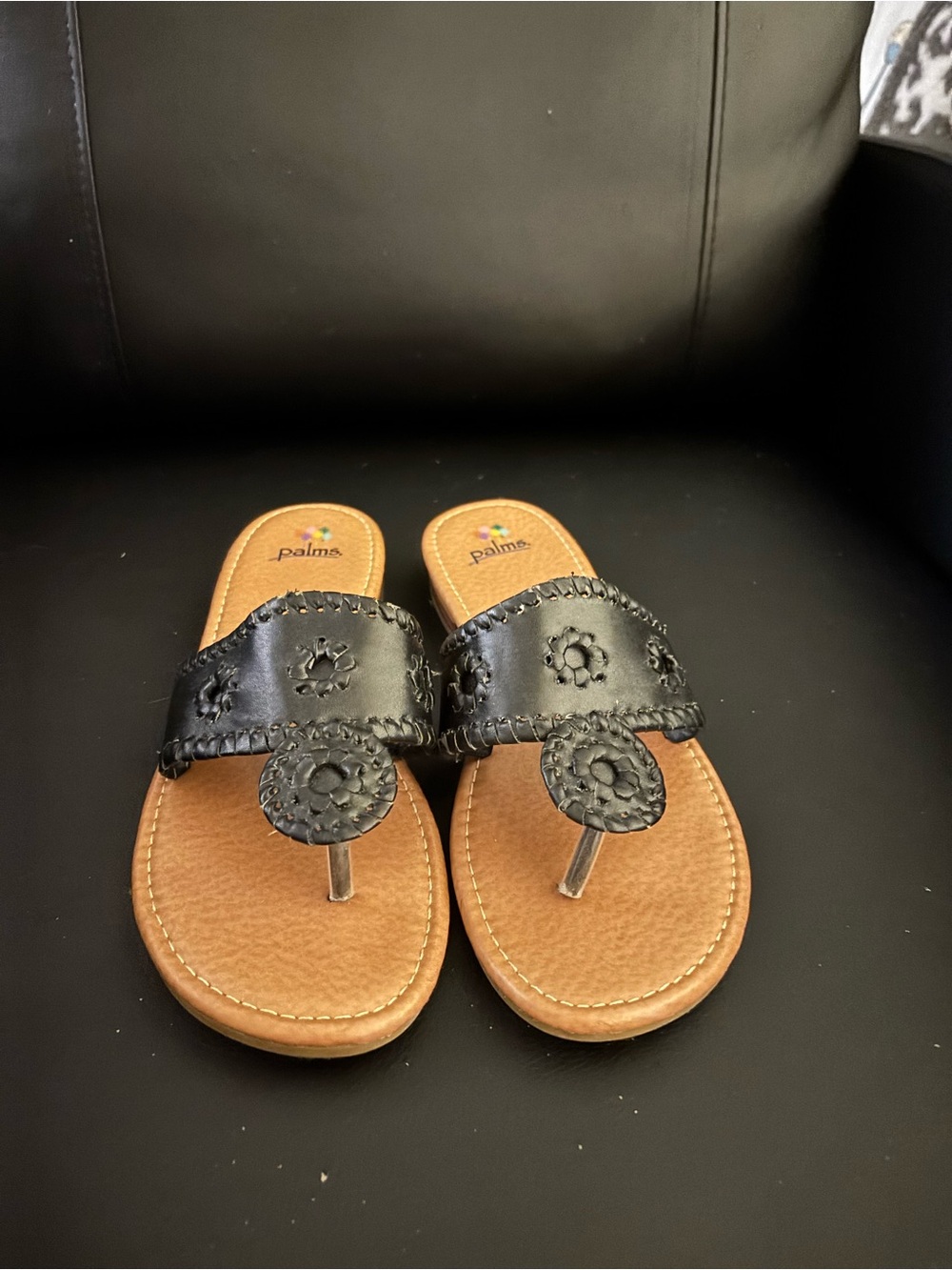 Palms Women’s Black Leather-Style Thong Sandals